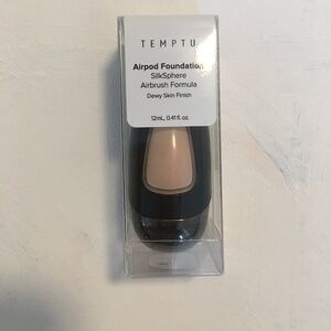 Temptu AirPod Foundation